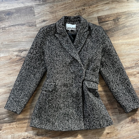 Ganni Herringbone Wool Belt Blazer - Picture 1 of 2